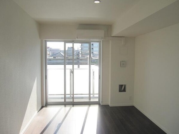 スパシエソリデ世田谷砧の物件内観写真